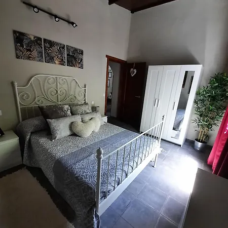 Casa Vulcania Apartment *